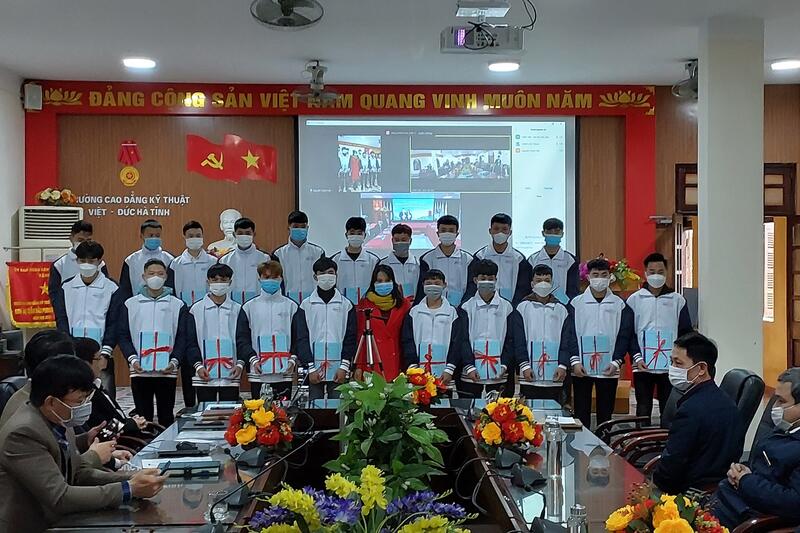 Ký kết XKLĐ sau đào tạo tại trường CĐKT Việt Đức Hà Tĩnh